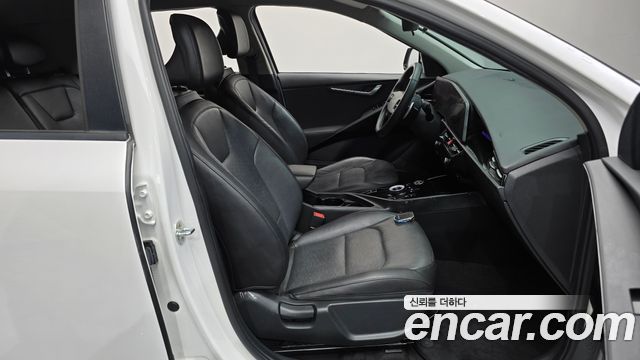 Kia Niro EV Air 2023 — фото 32
