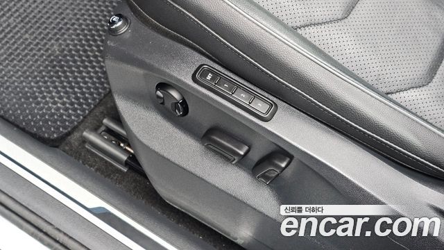 Volkswagen Tiguan (II) 2.0 TDI 4Motion Prestige 2020 — фото 14