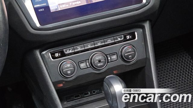 Volkswagen Tiguan (II) 2.0 TDI 4Motion Prestige 2020 — фото 31
