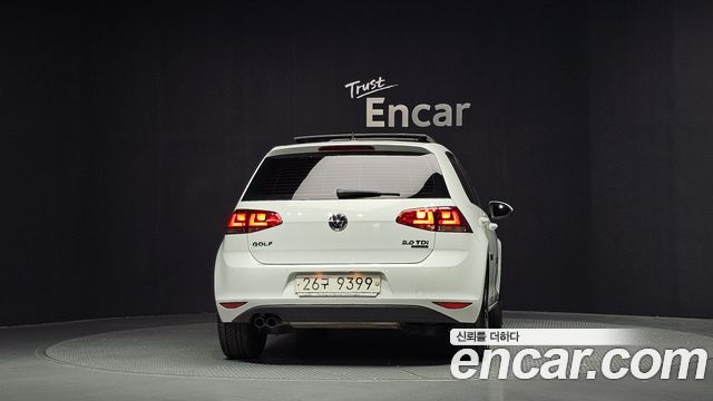 Volkswagen Golf (VII) 2.0 TDI Premium 2015 — фото 4