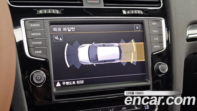 Volkswagen Golf (VII) 2.0 TDI Premium 2015 — фото 15