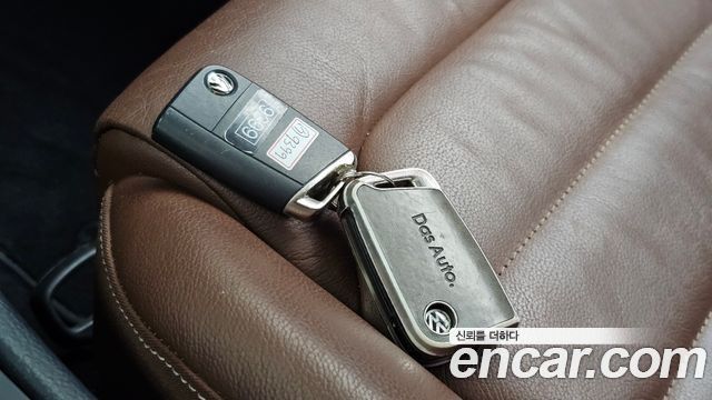 Volkswagen Golf (VII) 2.0 TDI Premium 2015 — фото 19