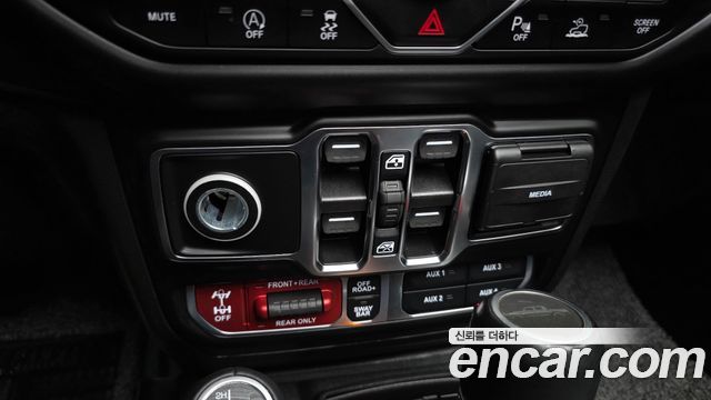 Jeep Gladiator (JT) 3.6 Rubicon 2022 — фото 17