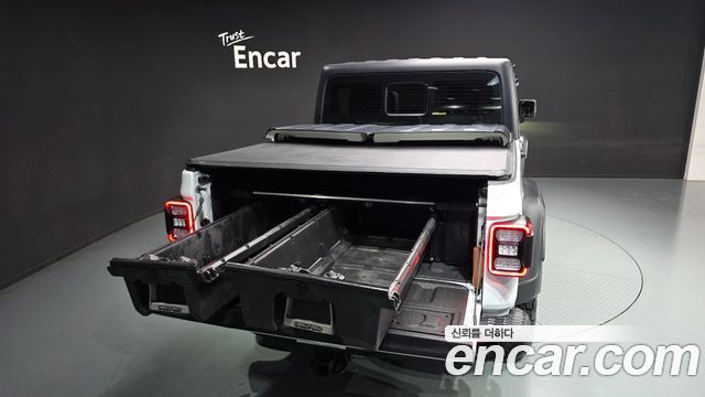 Jeep Gladiator (JT) 3.6 Rubicon 2022 — фото 19