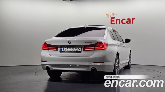 BMW 5 Series (G30) 530e Luxury 2020 — фото 4