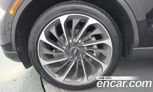 Lincoln Aviator (II) 3.0 Reserve  AWD 2021 — фото 5