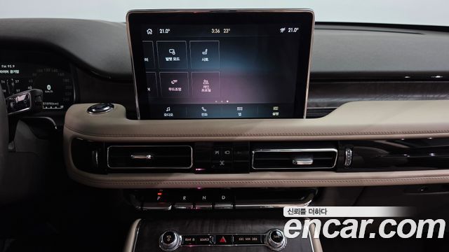 Lincoln Aviator (II) 3.0 Reserve  AWD 2021 — фото 16