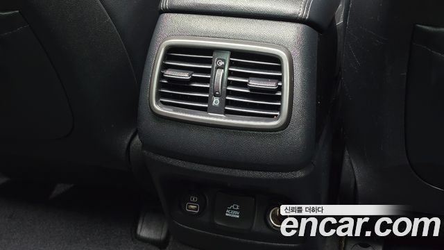 Kia Sorento Diesel 2.2 2WD Marster 2019 — фото 27