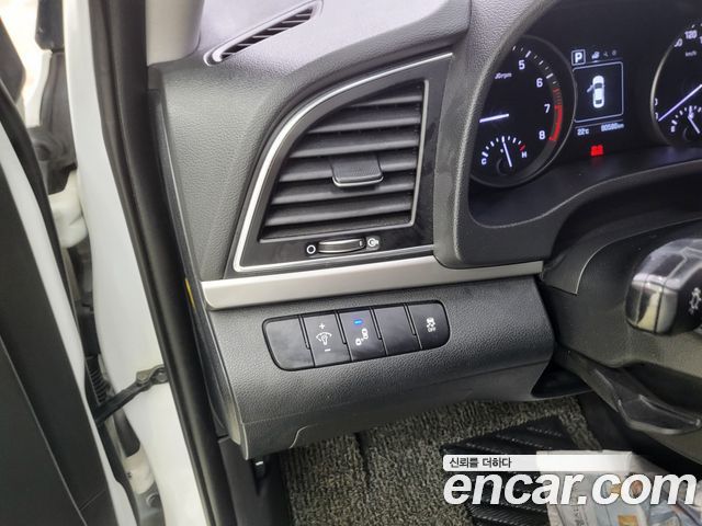 Hyundai Avante (AD) 1.6 GDI Value Plus 2017 — фото 19