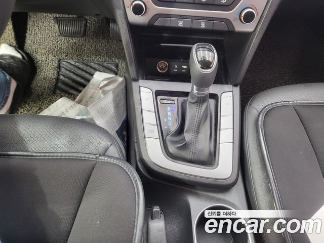 Hyundai Avante (AD) 1.6 GDI Value Plus 2017 — фото 23