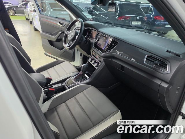 Volkswagen T-Roc 2.0 TDI Prestige 2022 — фото 24
