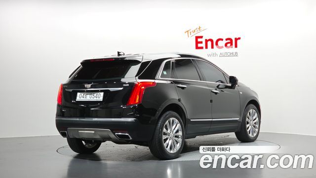 Cadillac XT5 3.6 Platinum 2019 — фото 2