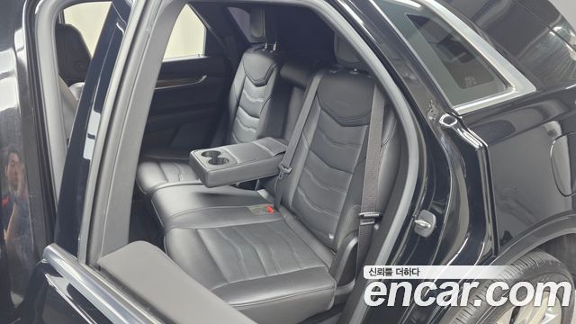 Cadillac XT5 3.6 Platinum 2019 — фото 12