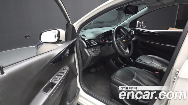 Chevrolet Spark Premier 2020 — фото 10