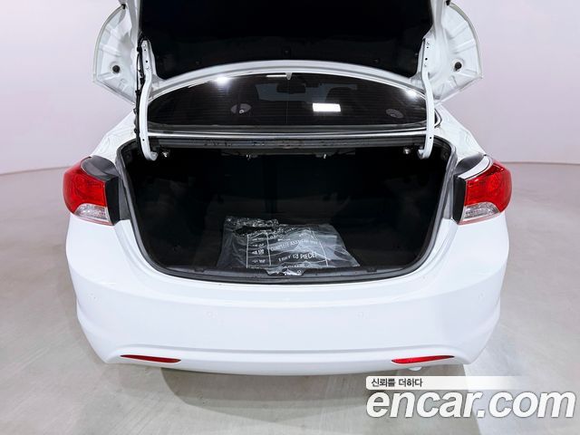 Hyundai Avante (MD) M16 GDI Premier 2011 — фото 23