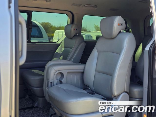 Hyundai Grand Starex 12-Seater Wagon Modern Special 2018 — фото 19