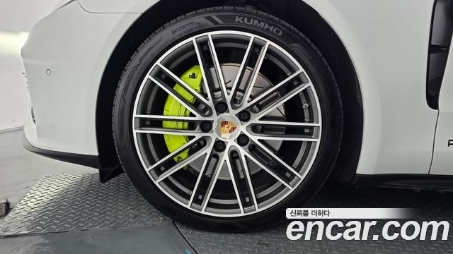 Porsche Panamera (971) 2.9 AWD E-Hybrid 2020 — фото 5