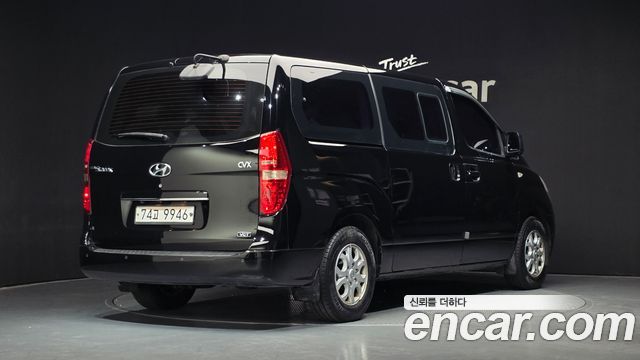 Hyundai Grand Starex 12-Seater Wagon CVX Deluxe 2013 — фото 2