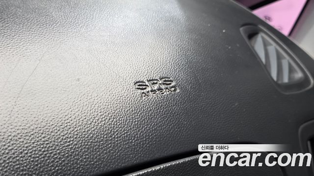 Hyundai Grand Starex 12-Seater Wagon CVX Deluxe 2013 — фото 19