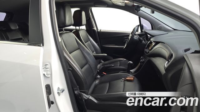 Chevrolet Trax 1.4 LT Deluxe 2017 — фото 12