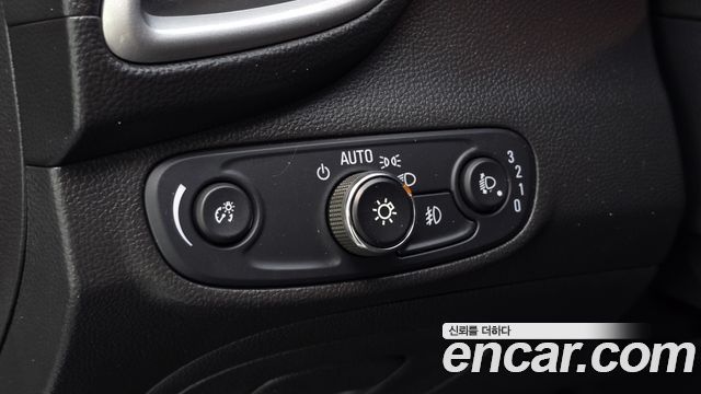 Chevrolet Trax 1.4 LT Deluxe 2017 — фото 15