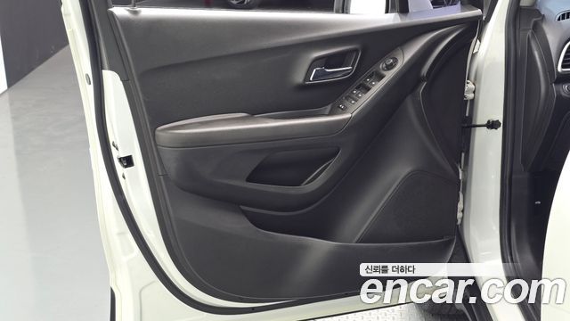 Chevrolet Trax 1.4 LT Deluxe 2017 — фото 24