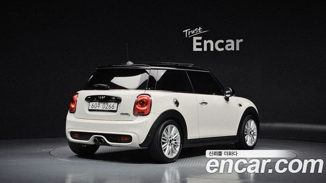 MINI Cooper S Standard Third Generation 2017 — фото 2