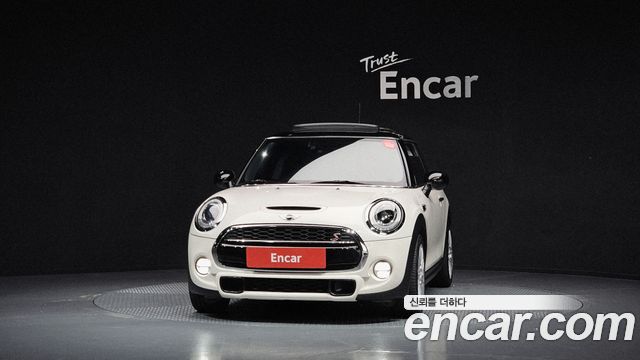 MINI Cooper S Standard Third Generation 2017 — фото 3