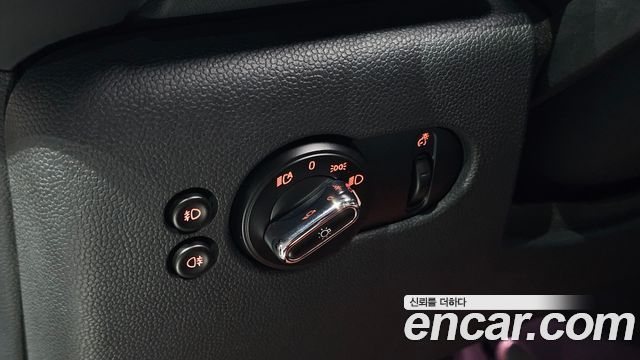 MINI Cooper S Standard Third Generation 2017 — фото 18