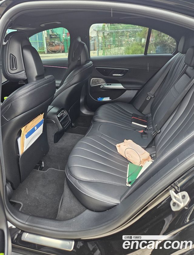 Mercedes-Benz E-Class (W214) E300 4MATIC Exclusive 2024 — фото 10