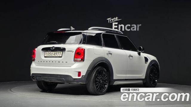 MINI Cooper D Countryman Standard 2nd 2018 — фото 2