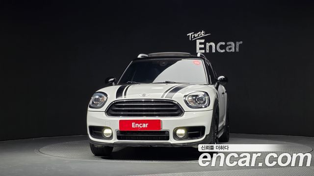 MINI Cooper D Countryman Standard 2nd 2018 — фото 3