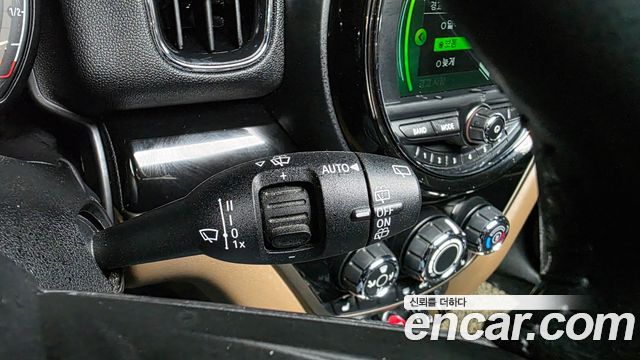 MINI Cooper D Countryman Standard 2nd 2018 — фото 17