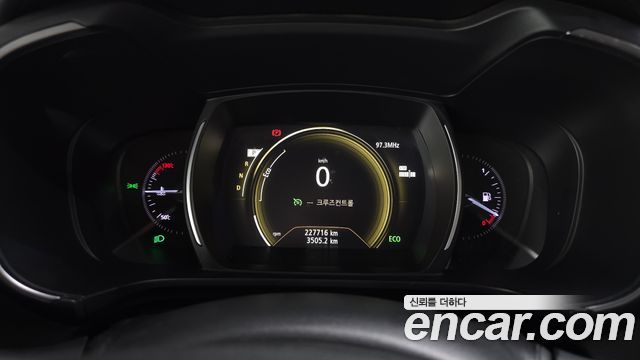Renault Korea QM6 Gasoline 2WD RE 2018 — фото 8