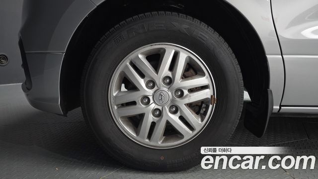 Hyundai Grand Starex Van 5-Seater Modern 2019 — фото 5