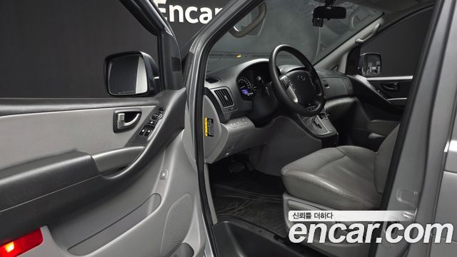 Hyundai Grand Starex Van 5-Seater Modern 2019 — фото 10