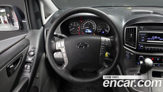 Hyundai Grand Starex Van 5-Seater Modern 2019 — фото 13
