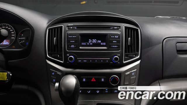Hyundai Grand Starex Van 5-Seater Modern 2019 — фото 14