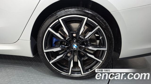 BMW 8 Series (G15) M850i xDrive Gran Coupe 2024 — фото 21