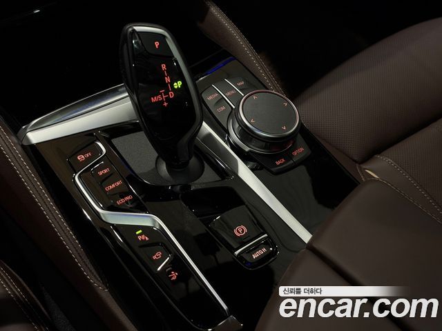 BMW 6 Series GT (G32) 630i xDrive M Sport 2024 — фото 9
