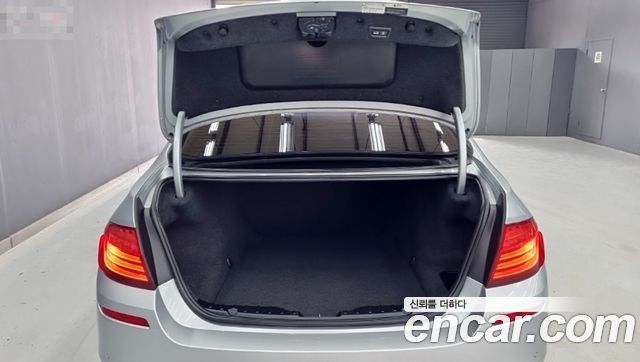 BMW 5 Series (F10) 520d M Aero Dynamic 2016 — фото 21