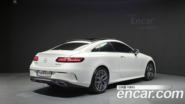 Mercedes-Benz E-Class (W213) E300d 4MATIC Coupe 2023 — фото 2