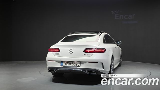 Mercedes-Benz E-Class (W213) E300d 4MATIC Coupe 2023 — фото 4