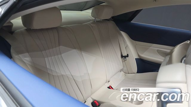 Mercedes-Benz E-Class (W213) E300d 4MATIC Coupe 2023 — фото 11