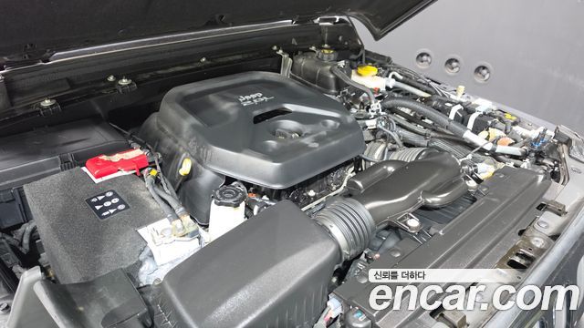 Jeep Wrangler (JL) 2.0 Rubicon Power Top 4Door 2019 — фото 6