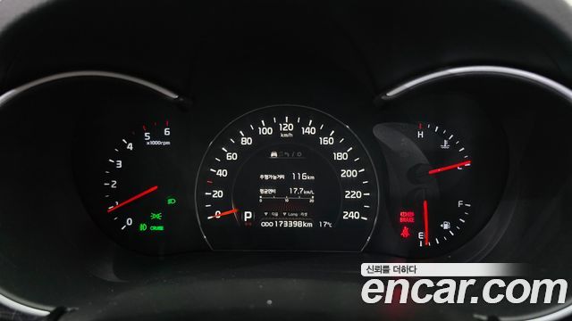 Kia Sorento R Diesel 2.0 2WD Prestige 2014 — фото 8