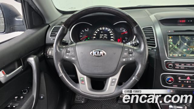 Kia Sorento R Diesel 2.0 2WD Prestige 2014 — фото 13