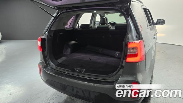 Kia Sorento R Diesel 2.0 2WD Prestige 2014 — фото 20