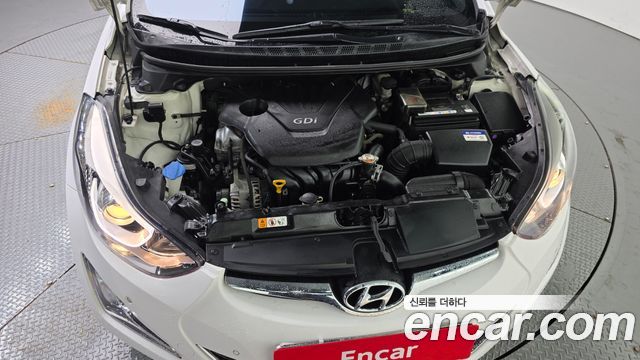 Hyundai Avante 1.6 GDi Modern Standard 2015 — фото 6