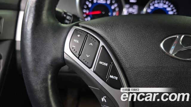 Hyundai Avante 1.6 GDi Modern Standard 2015 — фото 27